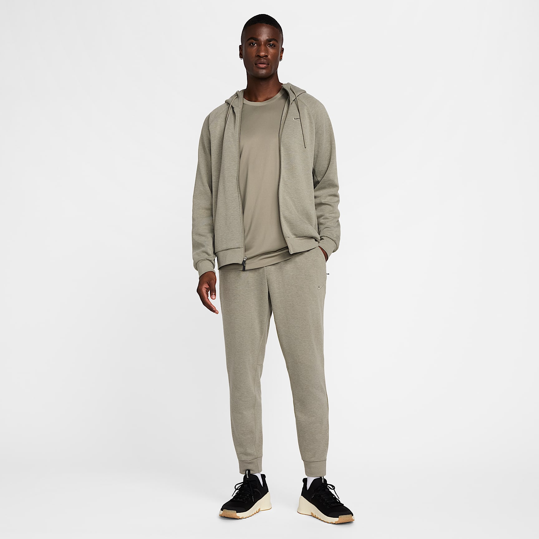 Nike Primary Fleece Men's Dri-FIT UV Performance Joggers