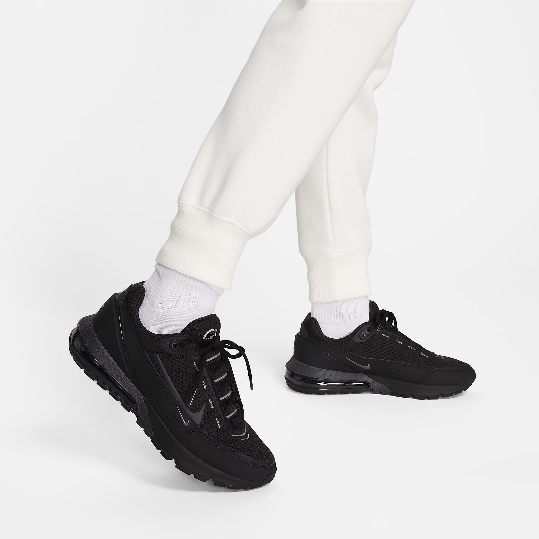 Nike Sportswear Phoenix Fleece Women's Mid-Rise Sweatpants