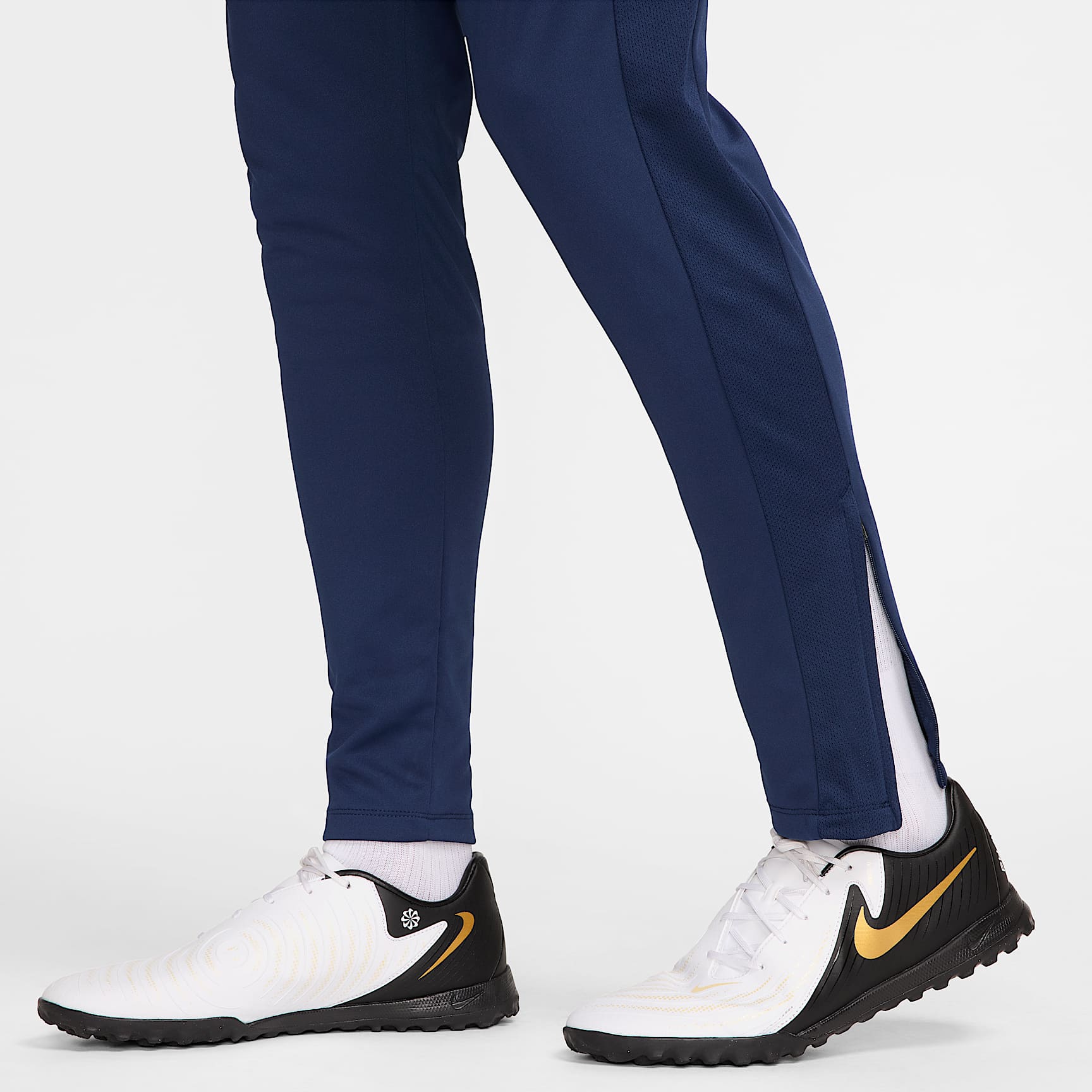 Nike Academy Men's Dri-FIT Soccer Pants