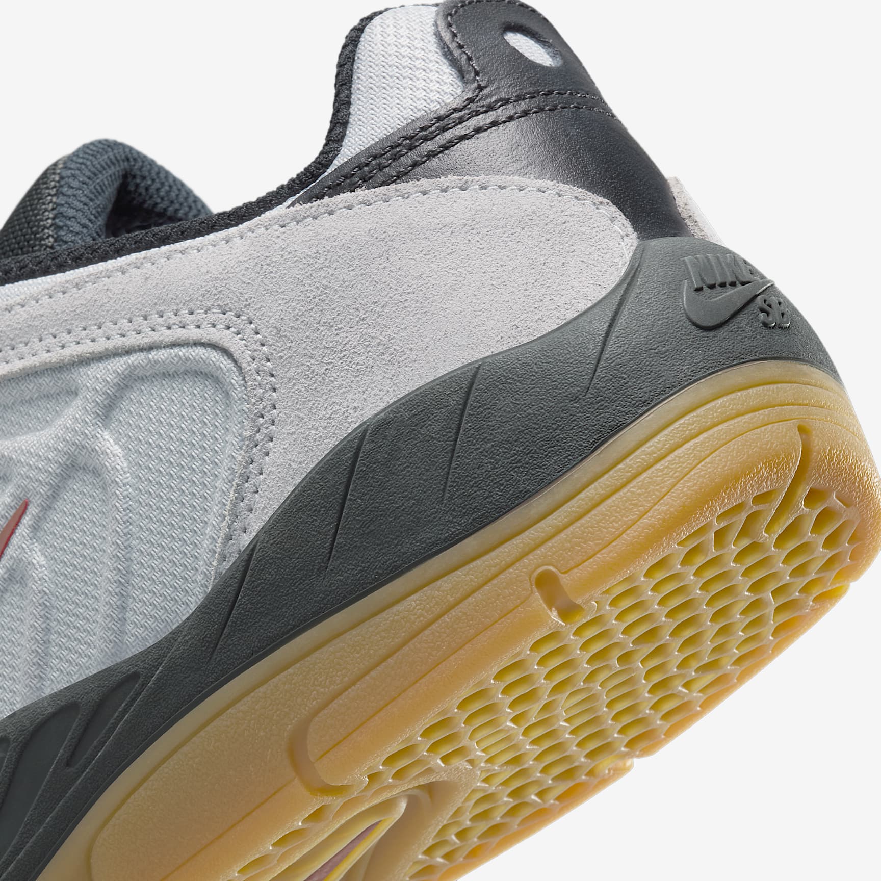 Nike SB Vertebrae Men's Shoes