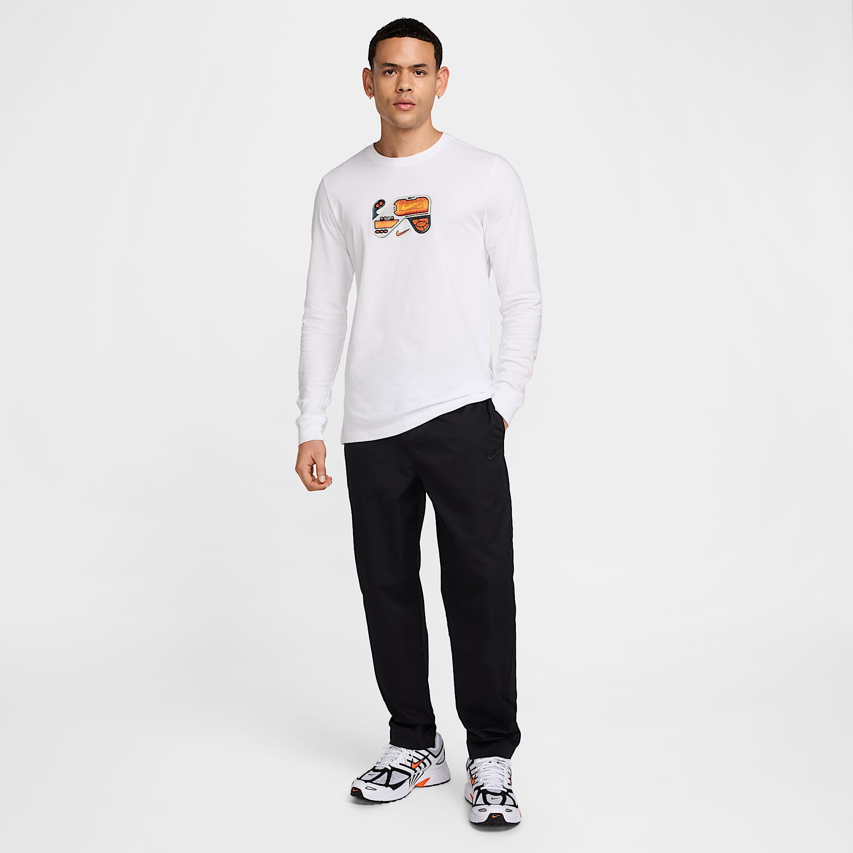 Nike Sportswear Men's Long-Sleeve T-Shirt