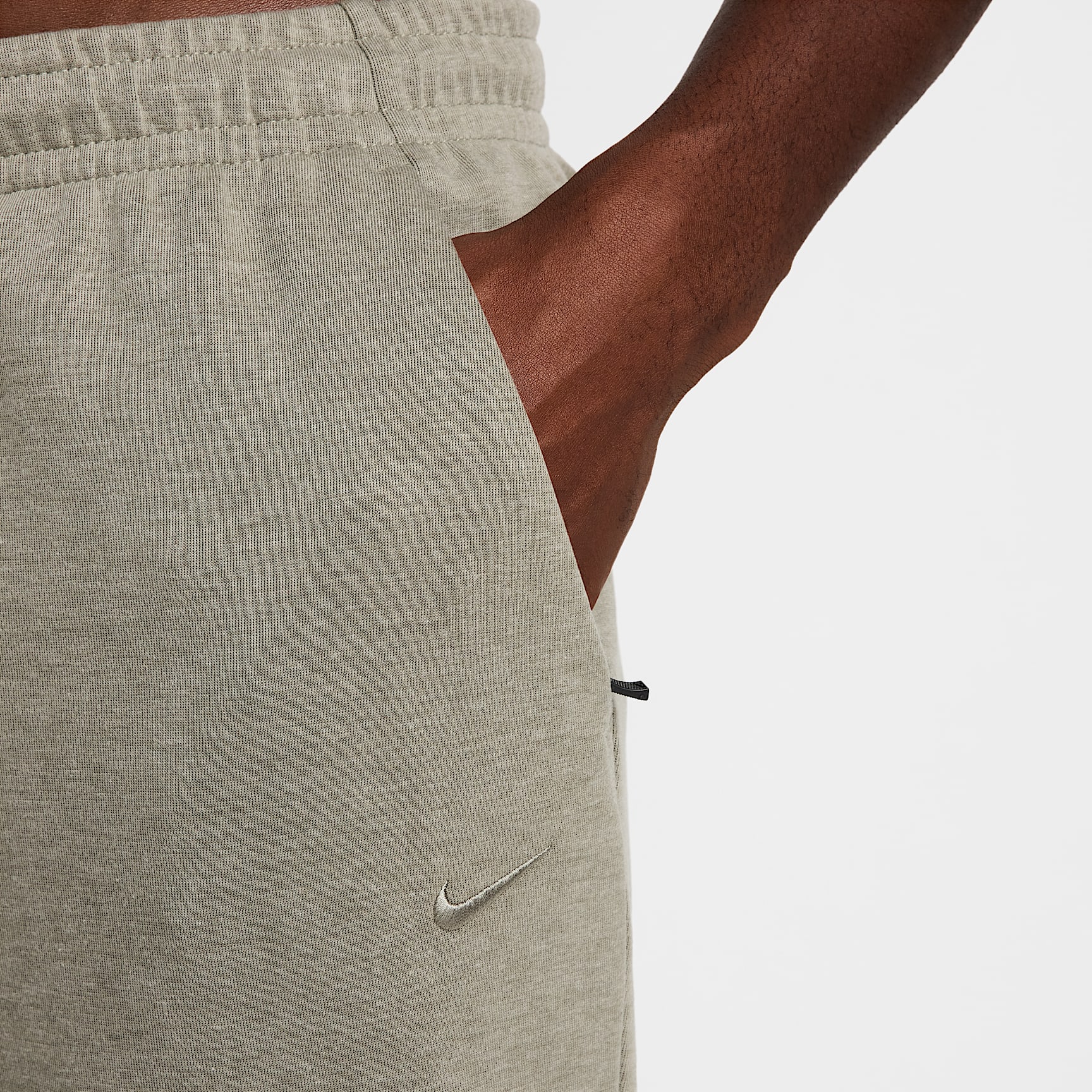 Nike Primary Fleece Men's Dri-FIT UV Performance Joggers