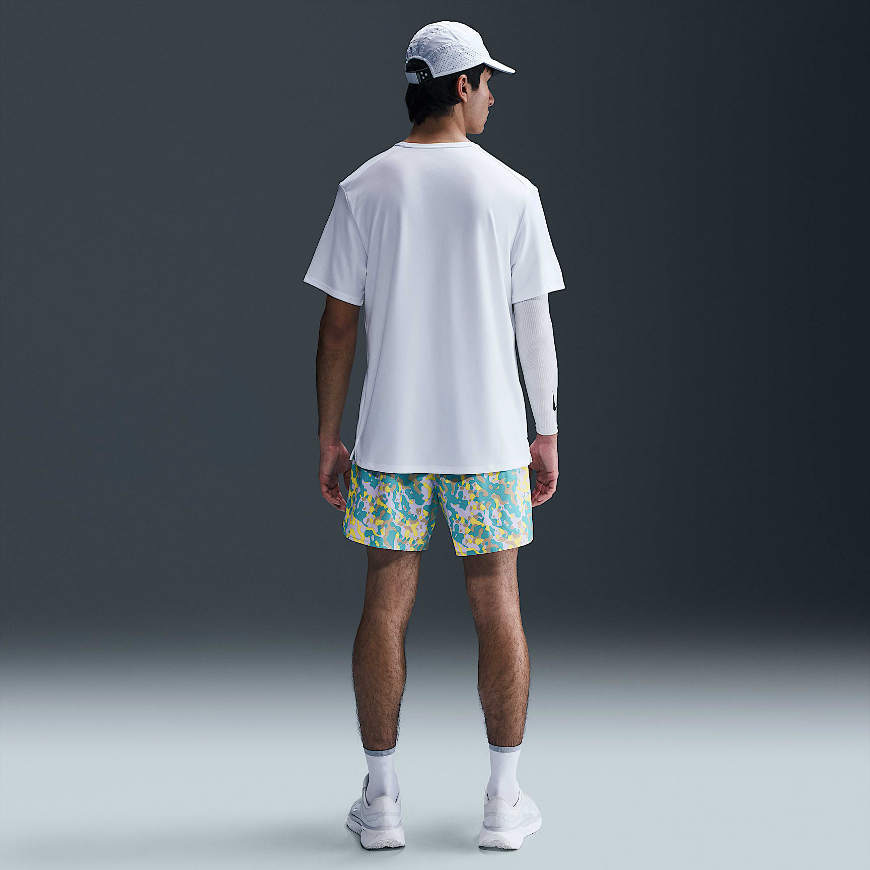 Nike Challenger Men's Dri-FIT 5" Brief-Lined Running Shorts