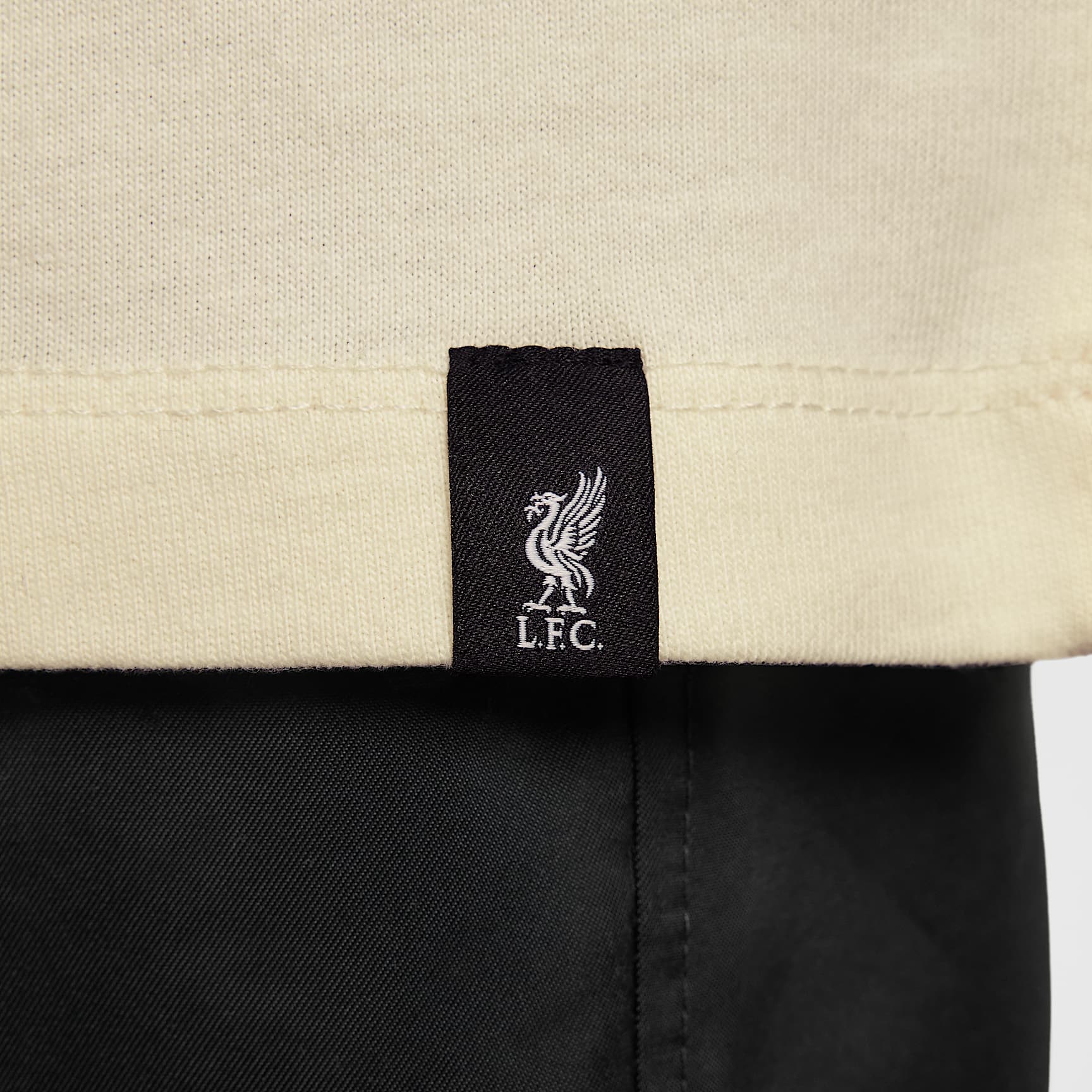 Liverpool FC Air Max Big Kids' Nike Soccer T-Shirt