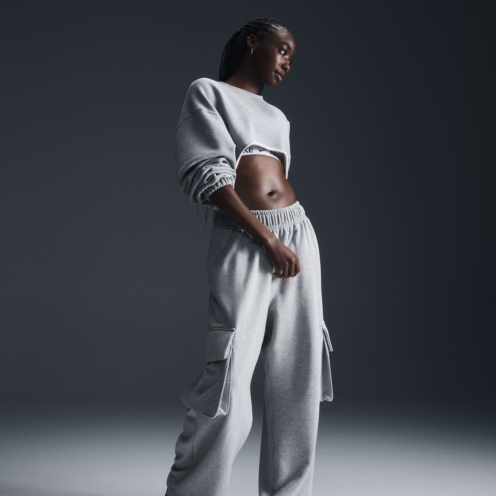 Nike Sportswear Women's Low-Rise Oversized French Terry Open-Hem Pants