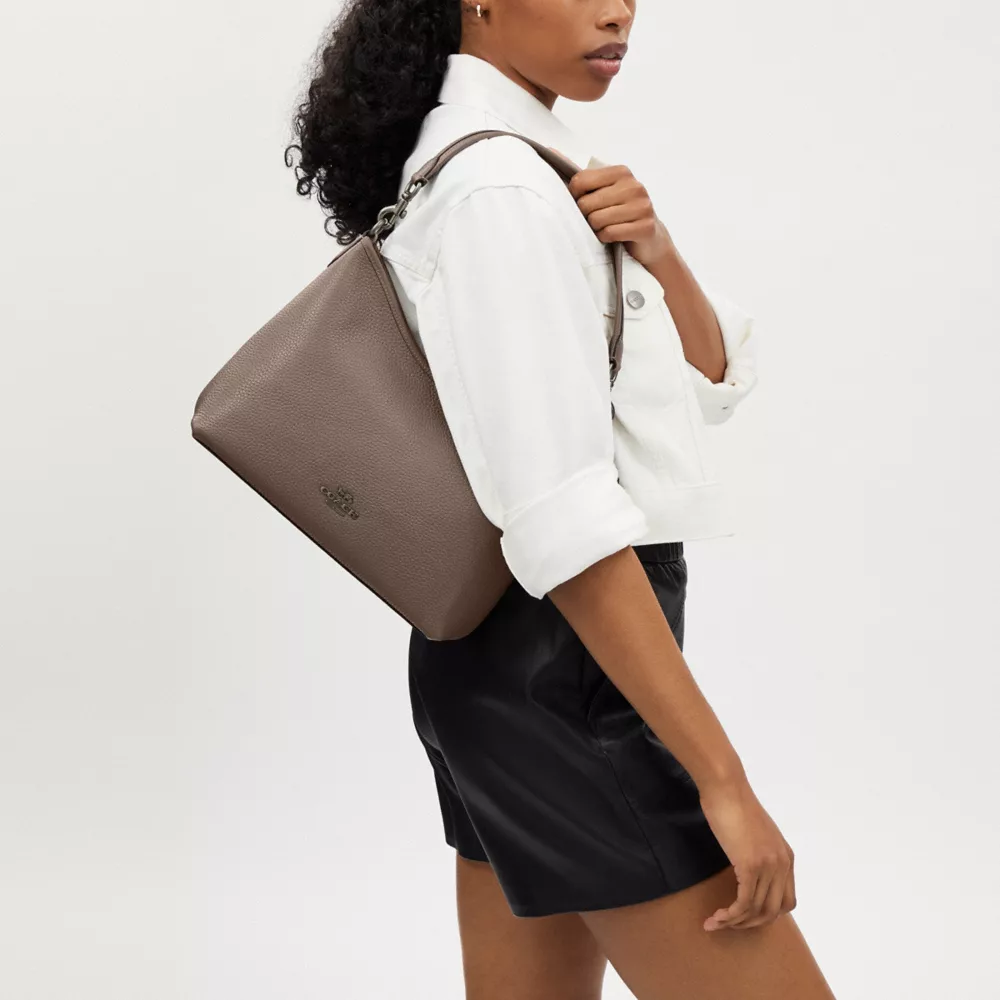 Сумка COACH Laurel Shoulder Bag