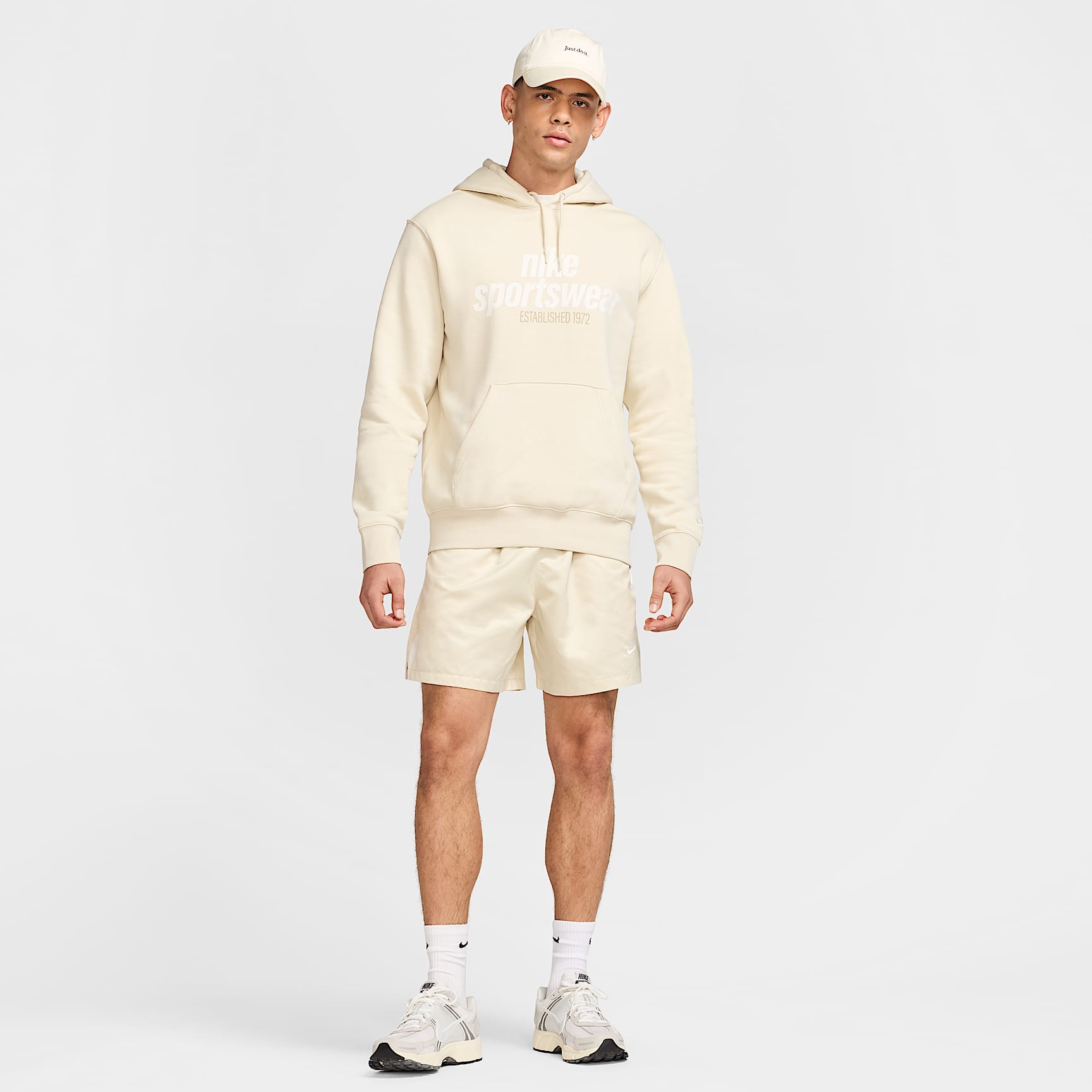Nike Club Men's Fleece Pullover Hoodie