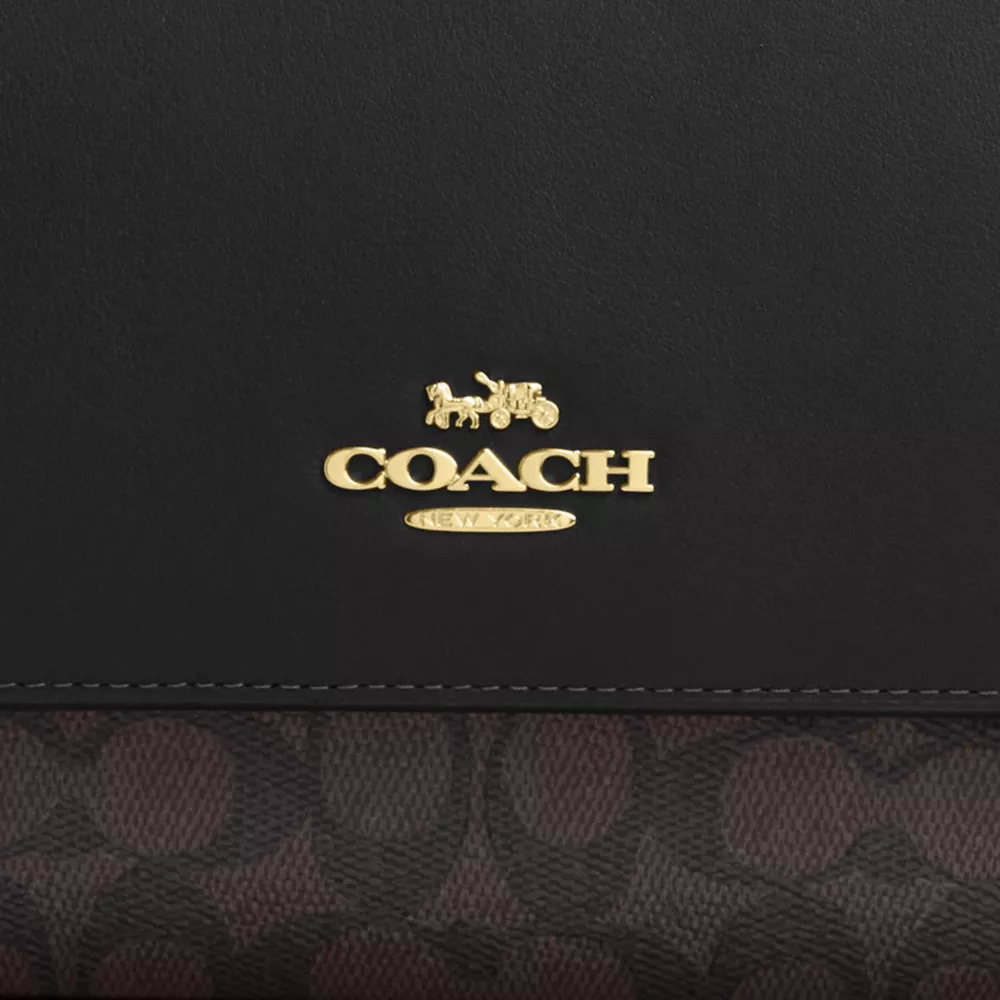 Сумка COACH Klare Top Handle Bag In Signature Canvas