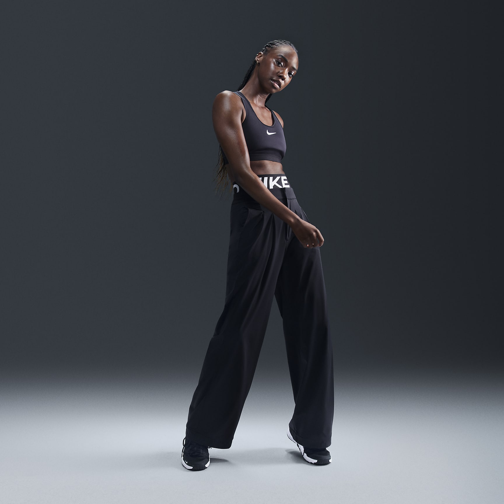 Nike Swoosh High Support Women's Non-Padded Adjustable Sports Bra