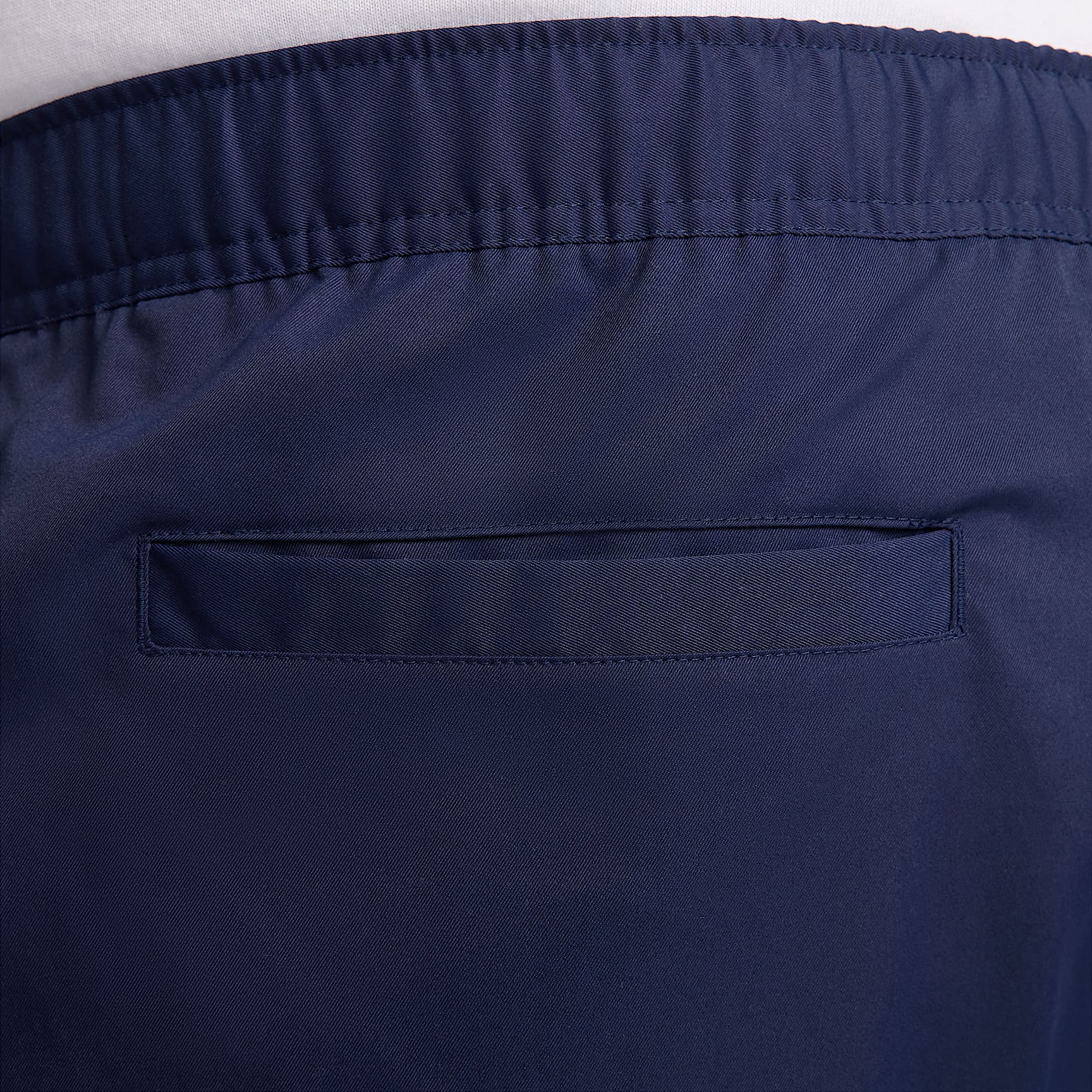 Nike Club Men's Woven Tapered Leg Pants