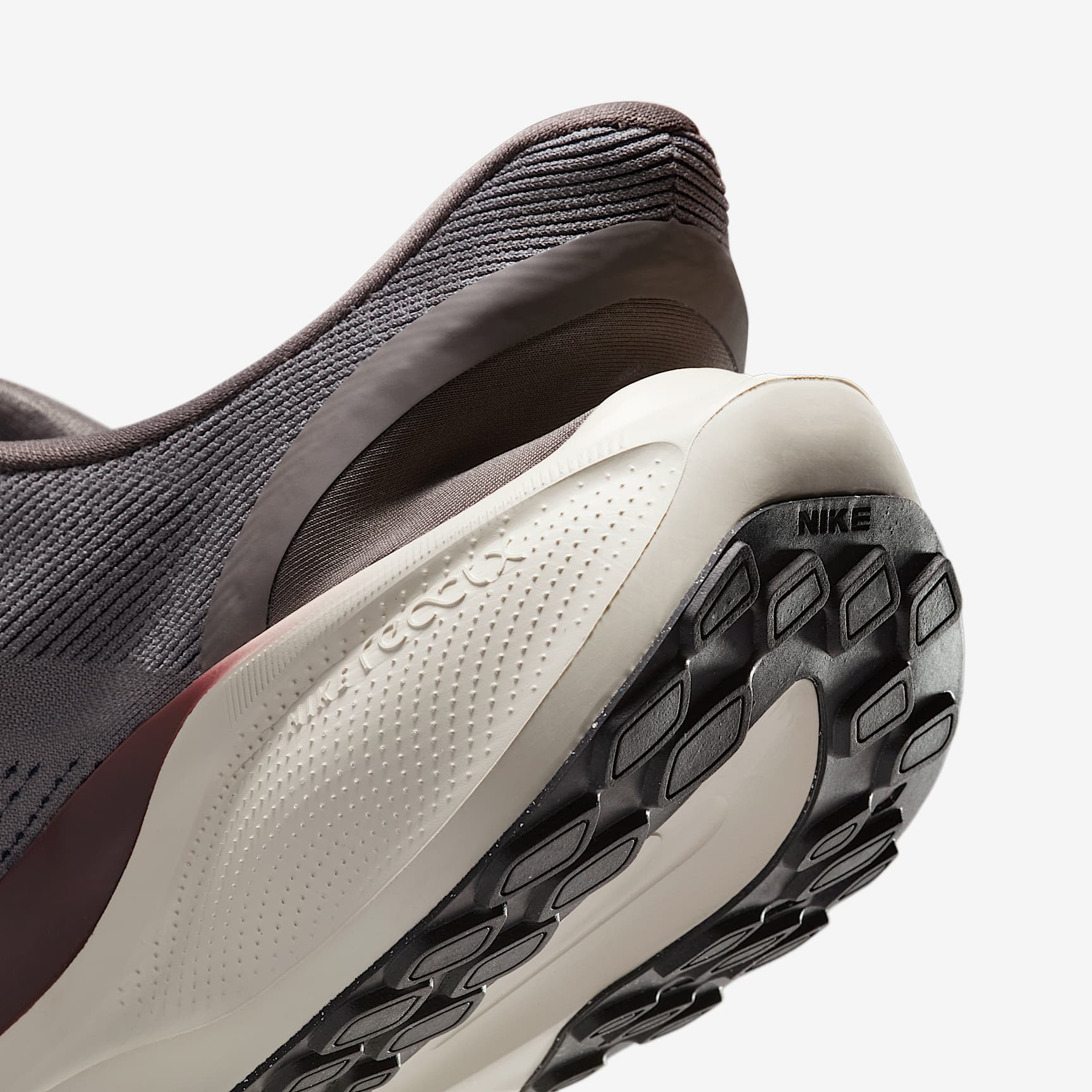 Nike Pegasus EasyOn Men's Road Running Shoes