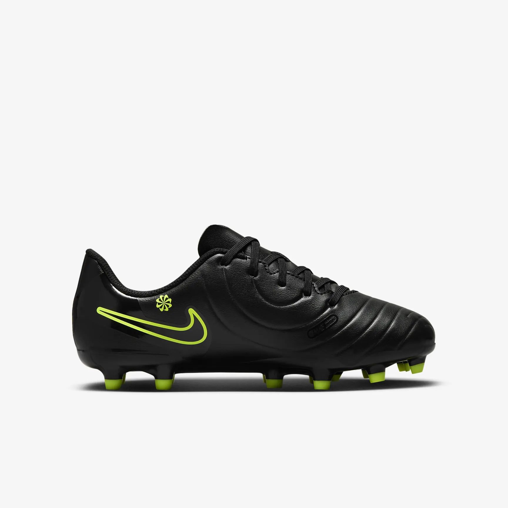 Nike Jr. Tiempo Legend 10 Club Little/Big Kids' Multi-Ground Low-Top Soccer Cleats