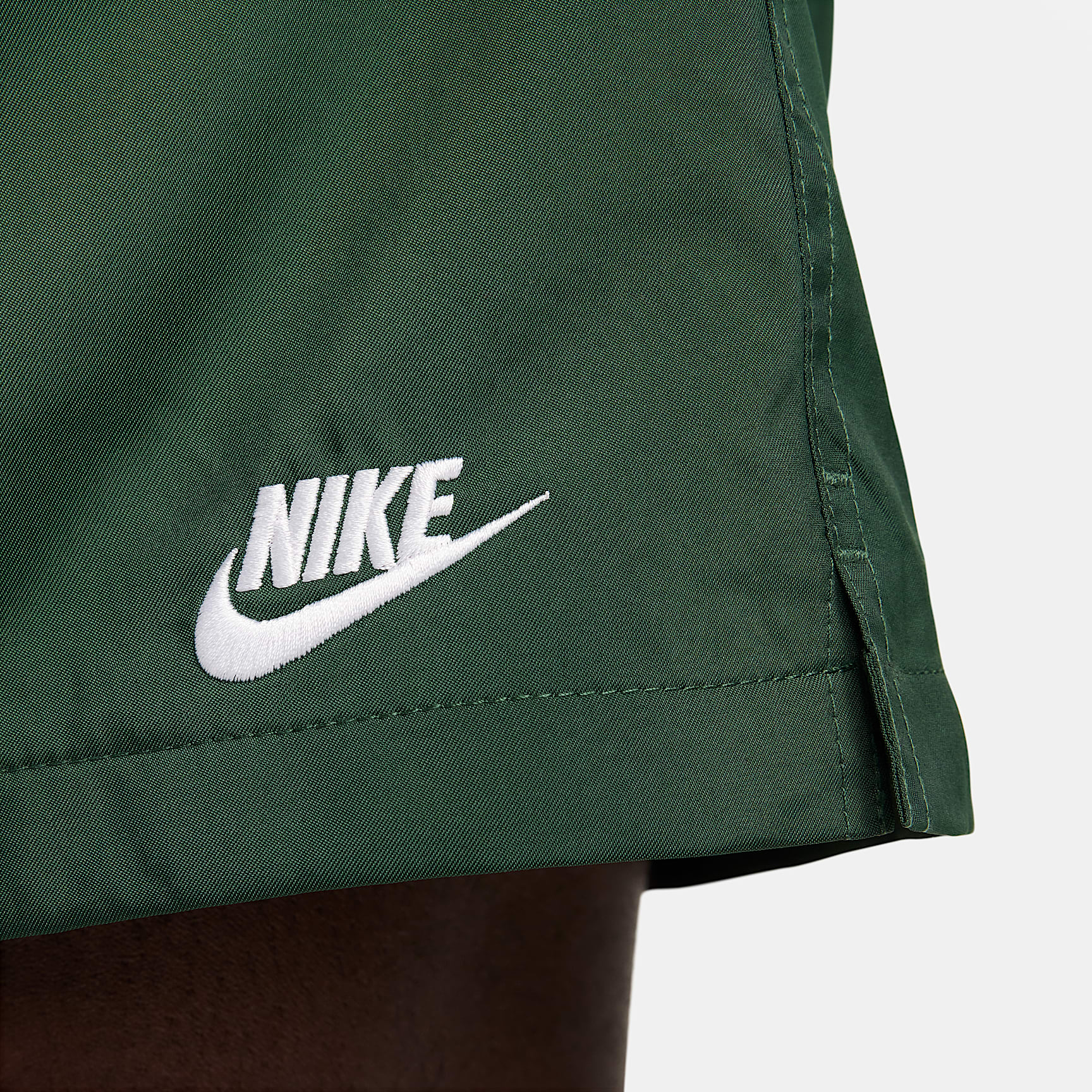Nike Club Men's Woven Flow Shorts