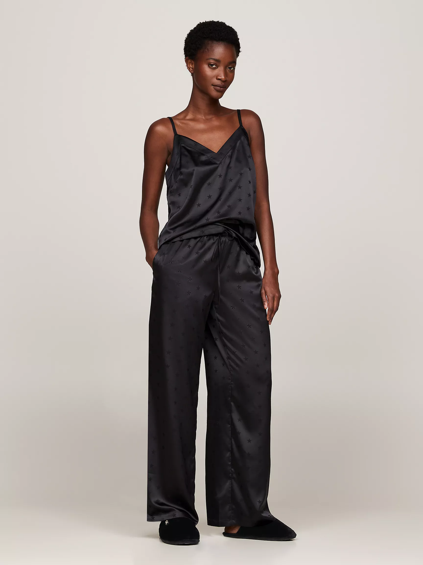 Женские тапочки Tommy Hilfiger, Флисовые тапочки с монограммным узором