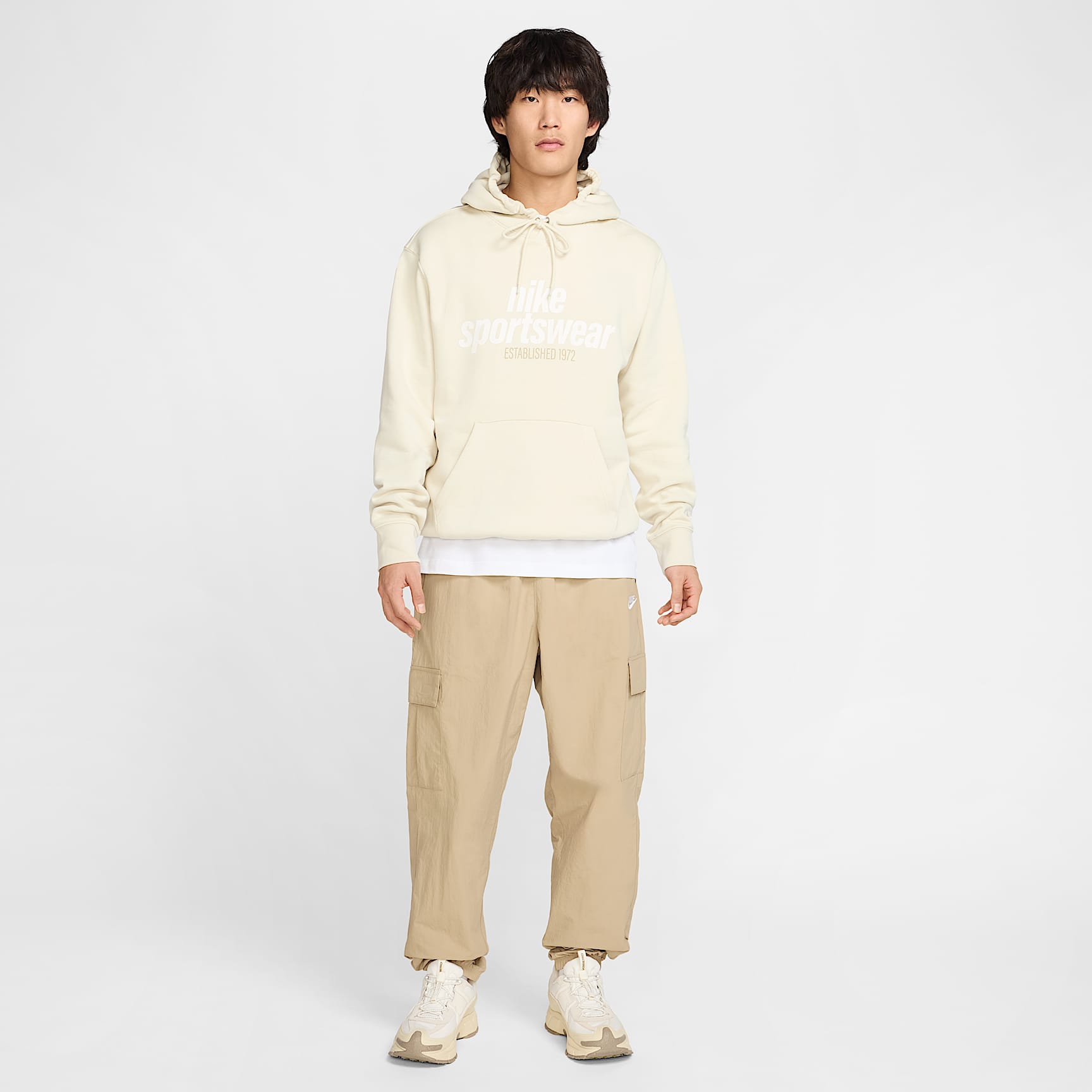 Nike Club Men's Woven Cargo Pants